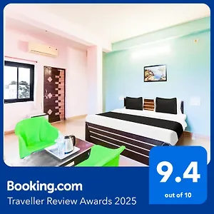 Super O Sector 14 Hotel